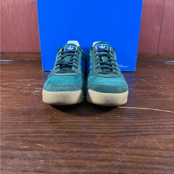 Adidas AllTeam Trainers Men’s Size US 11 Collegiate Green - Picture 3 of 8
